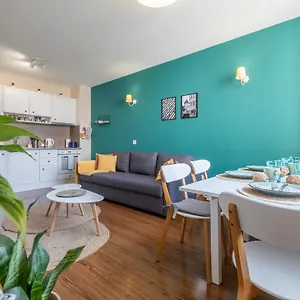 Oasis: Stylish Retreat In The Heart Of Sofía